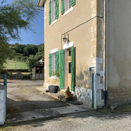 L'ecole A L'ancienne 別荘