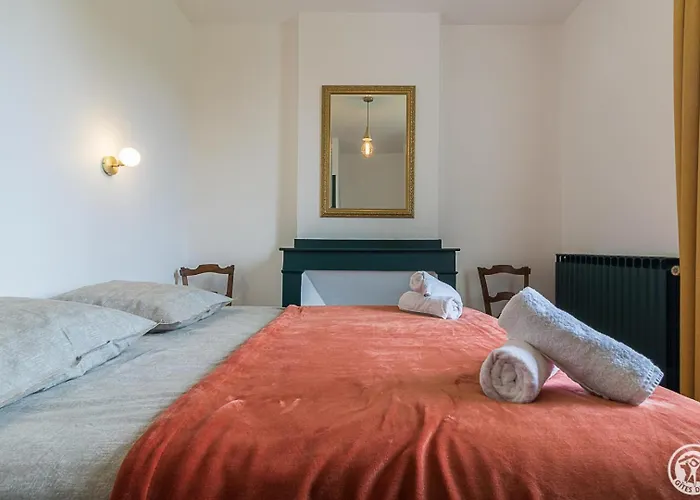 L'Ecole A L'Ancienne * Aulon (Haute-Garonne)